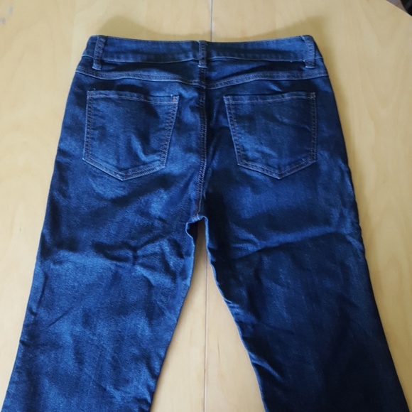 Dark Wash CAbi Jeans - Picture 2 of 4